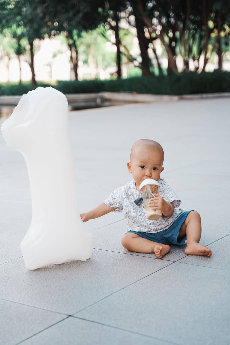 叶明星家庭摄影作品《恩扬与红色气球》04